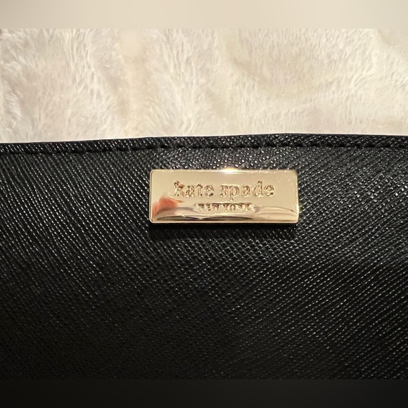 Kate Spade Wallet NWOT - Picture 2 of 8